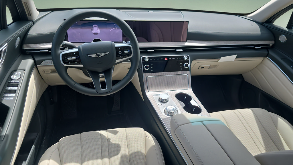 New 2026 Genesis GV80 2.5T Select AWD/4WD image 14