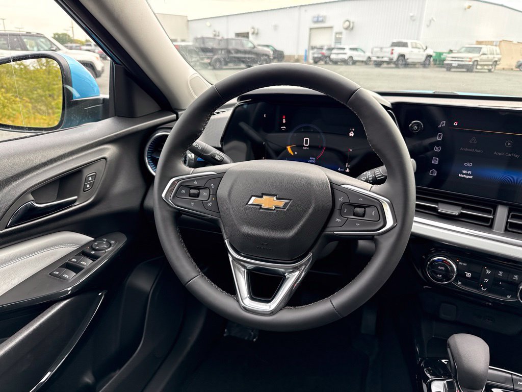 New 2026 Chevrolet Trax LT w/ Driver Confidence Package FWD image 15