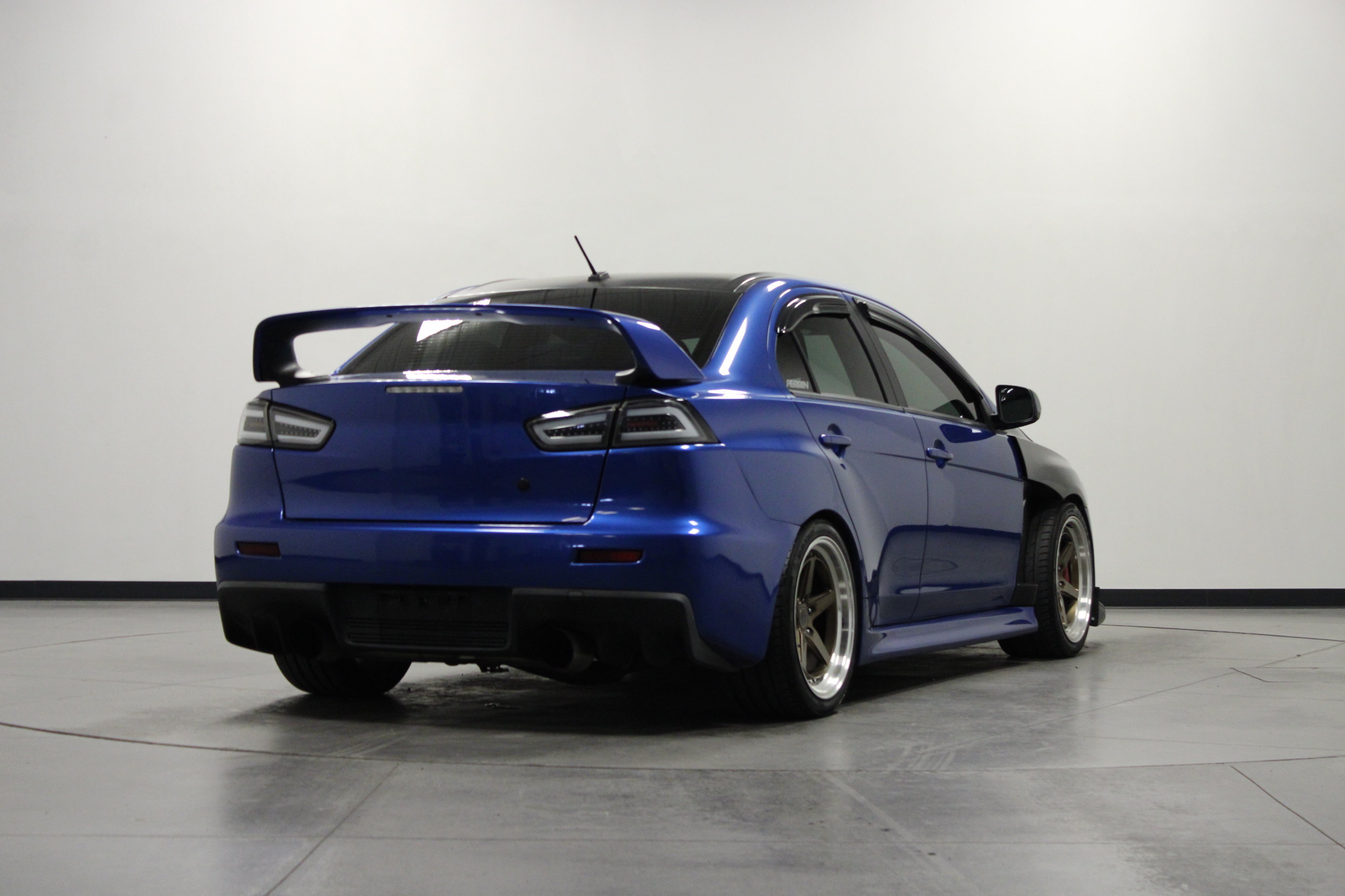 Used 2012 Mitsubishi Lancer Evolution GSR AWD/4WD image 4