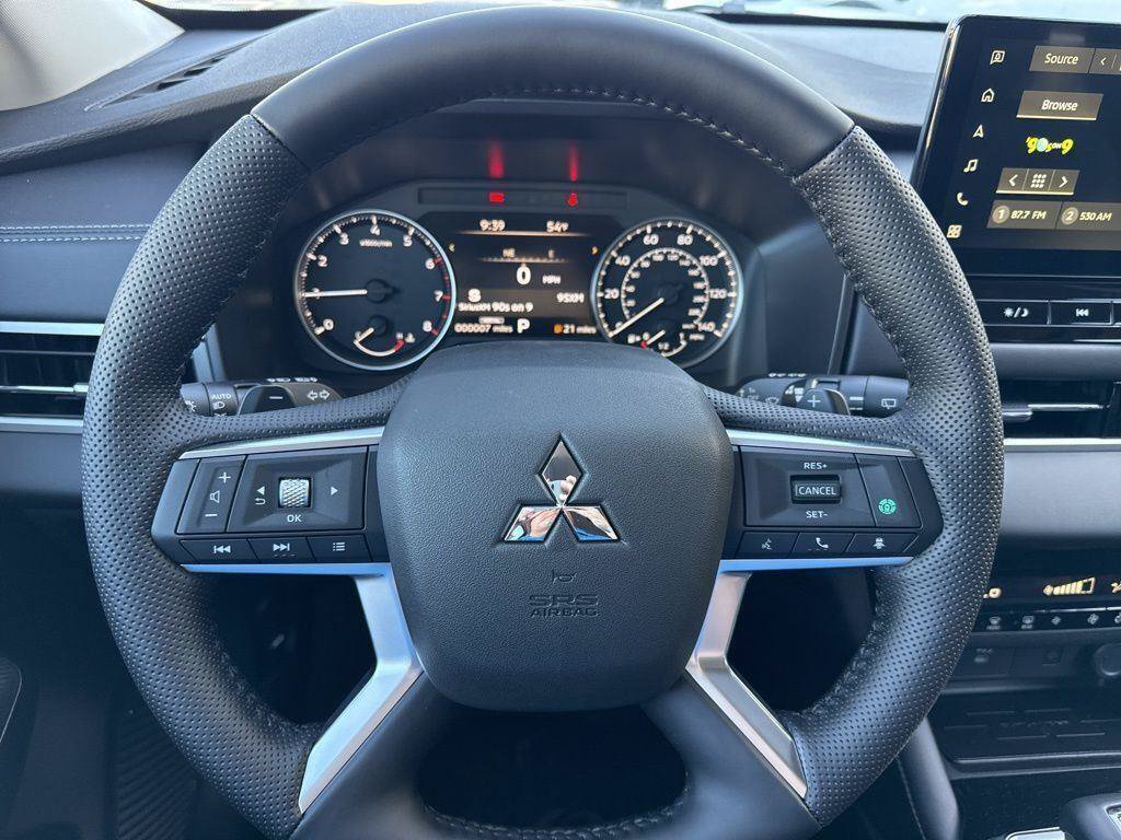New 2026 Mitsubishi Outlander SE FWD image 15