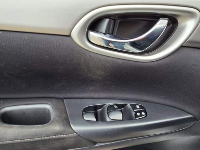 Used 2014 Nissan Sentra SV FWD image 14
