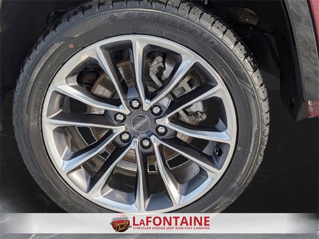 Used 2022 Jeep Wagoneer Series III w/ Premium Group I image 36