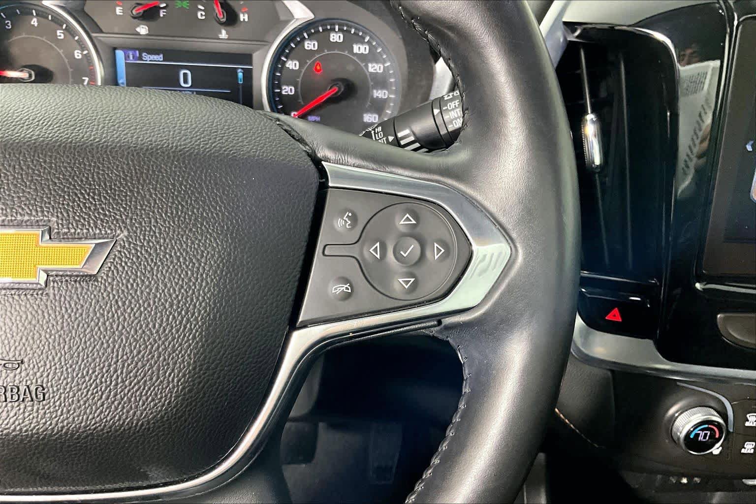Used 2018 Chevrolet Traverse LT FWD image 24
