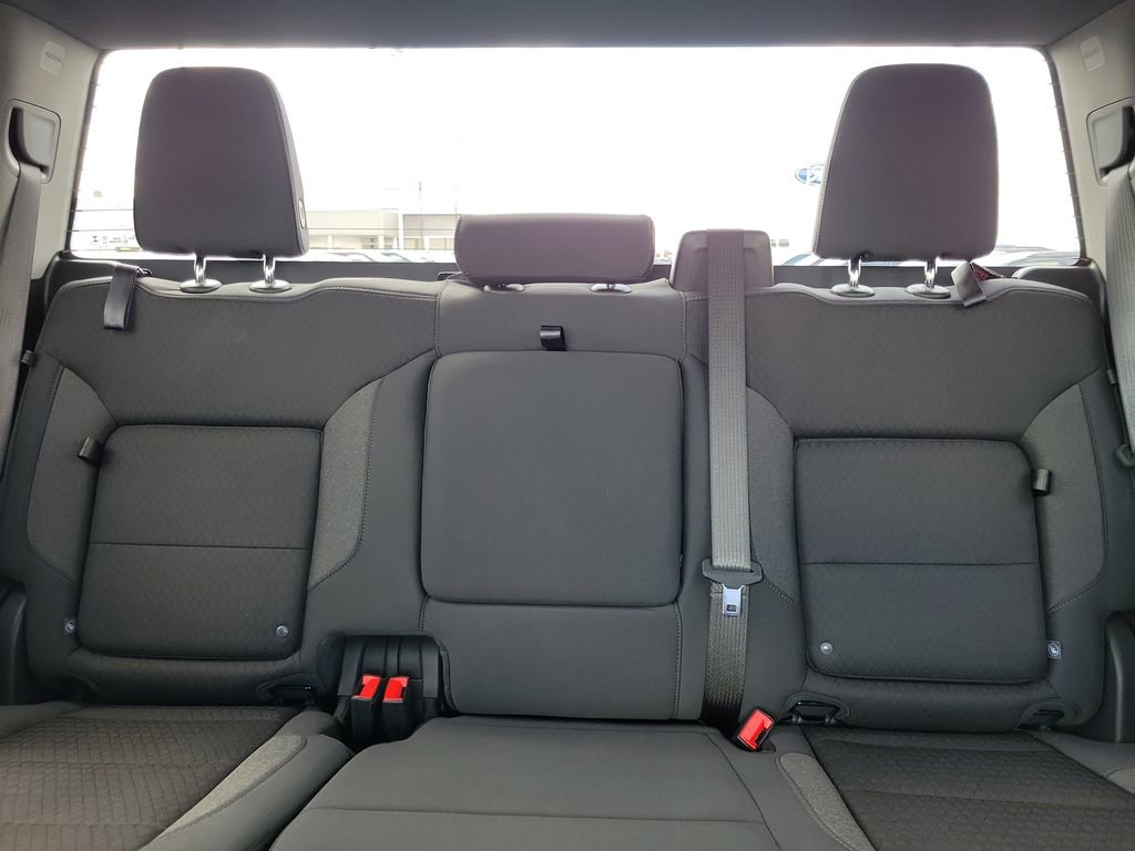Used 2024 GMC Sierra 1500 Elevation w/ LPO, Elevation Black Package AWD/4WD image 17