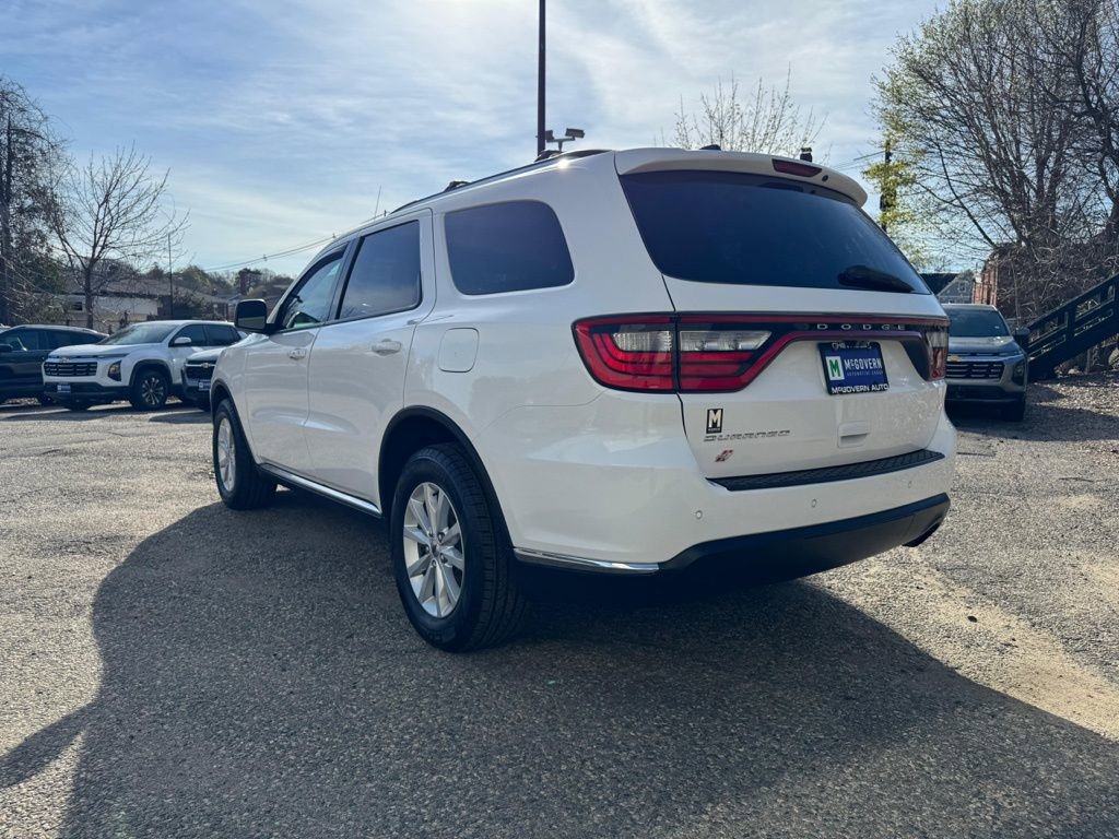 Used 2020 Dodge Durango SXT image 3