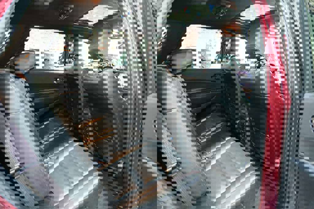 Used 2024 Dodge Durango GT image 25