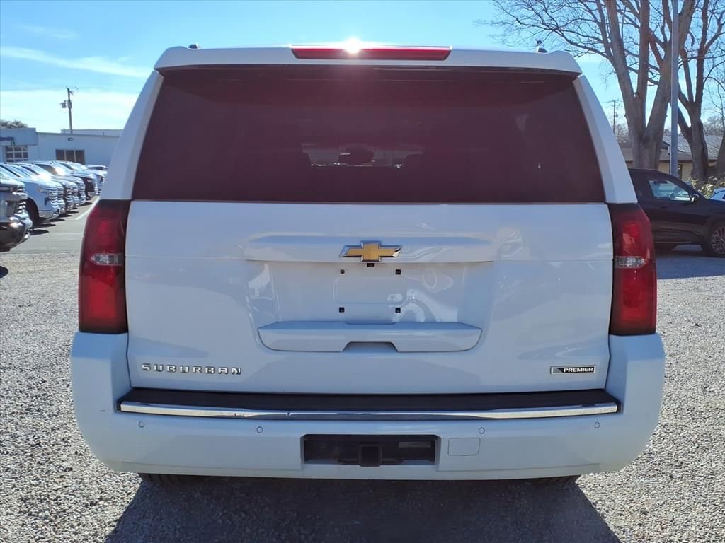 Used 2018 Chevrolet Suburban Premier image 6