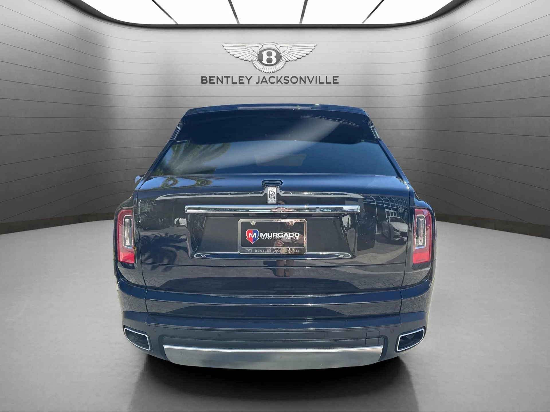 Used 2022 Rolls-Royce Cullinan image 10