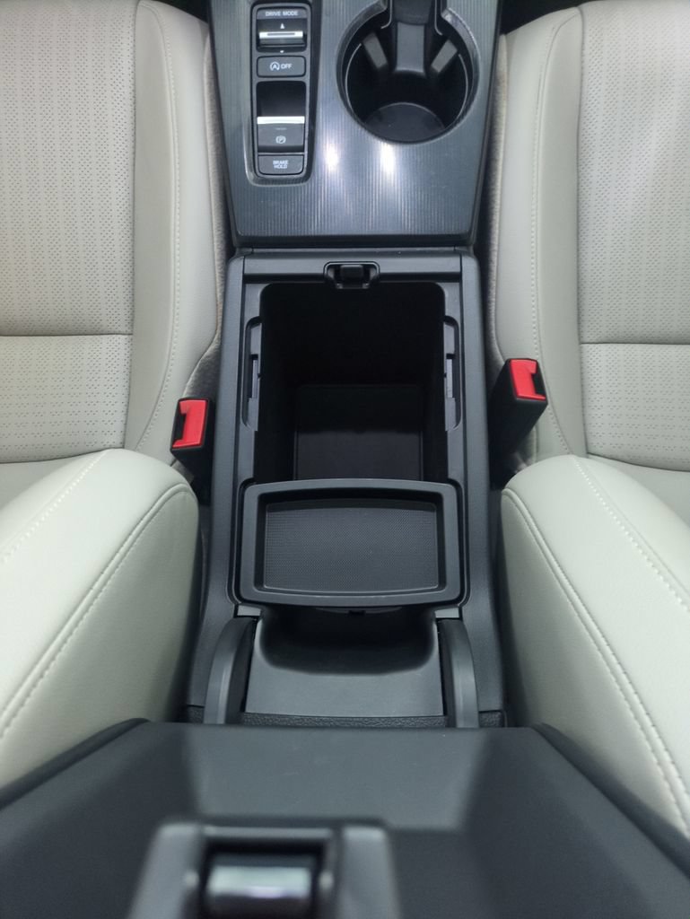 Certified 2024 Honda Civic Touring image 29
