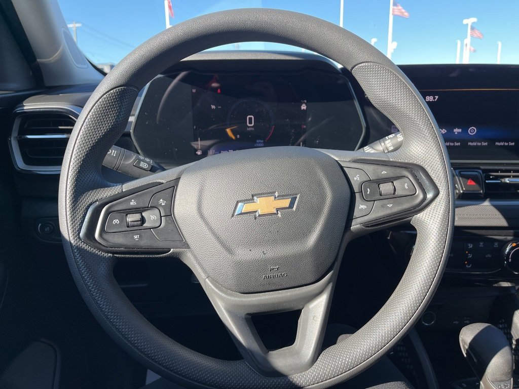 Used 2025 Chevrolet TrailBlazer LT image 19
