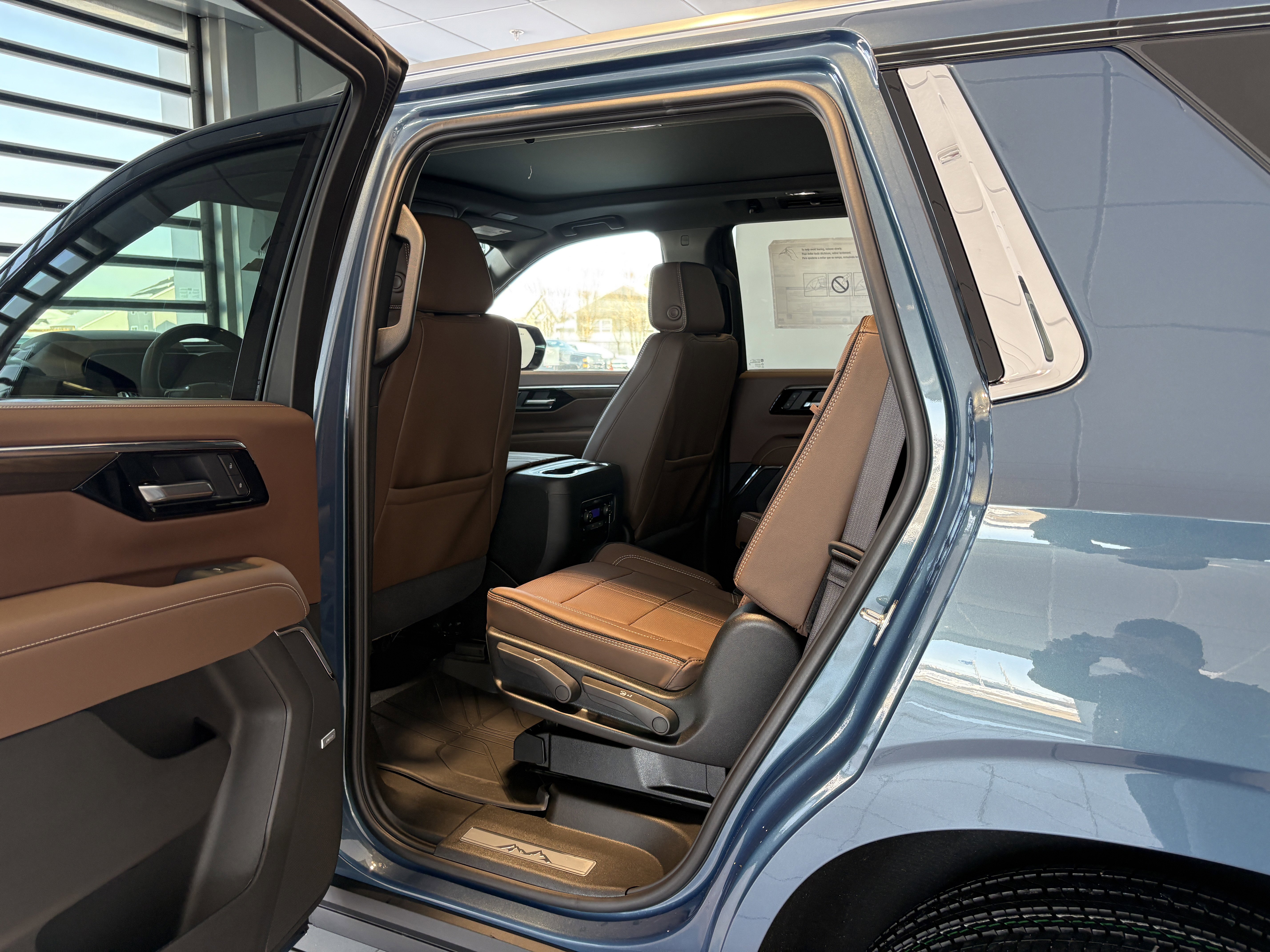 New 2026 Chevrolet Tahoe High Country image 19