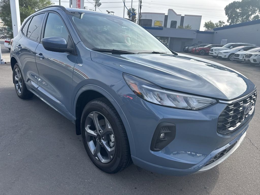 Used 2024 Ford Escape ST-Line Select w/ Tech Pack #1