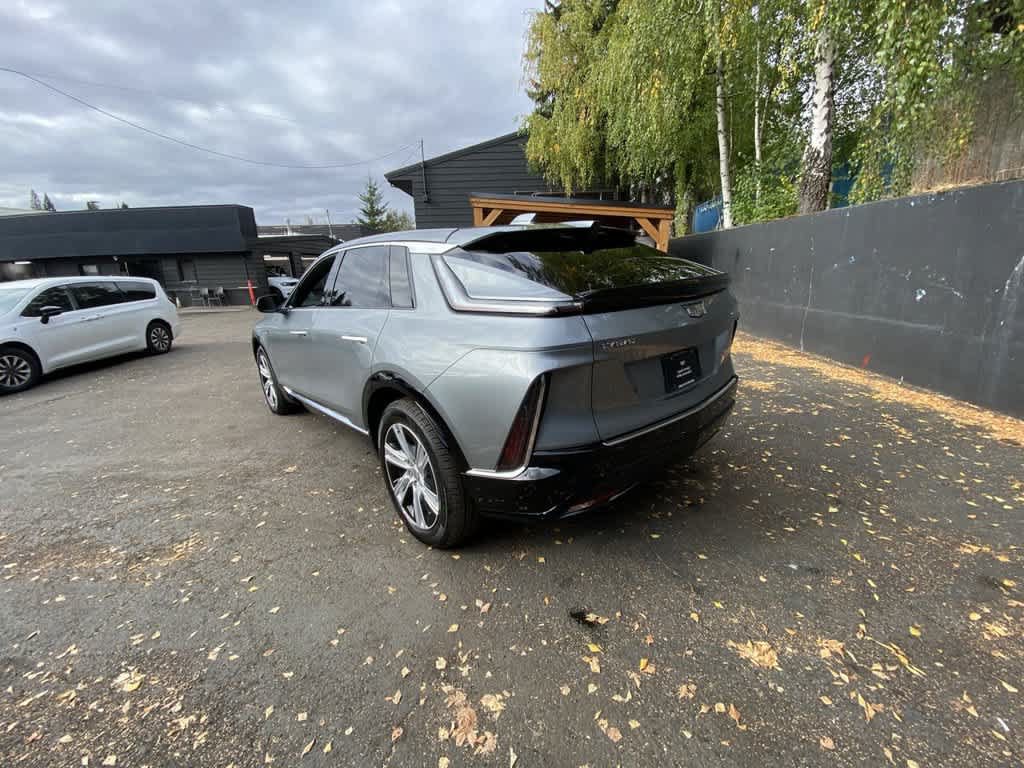 Certified 2024 Cadillac Lyriq Tech AWD/4WD image 4