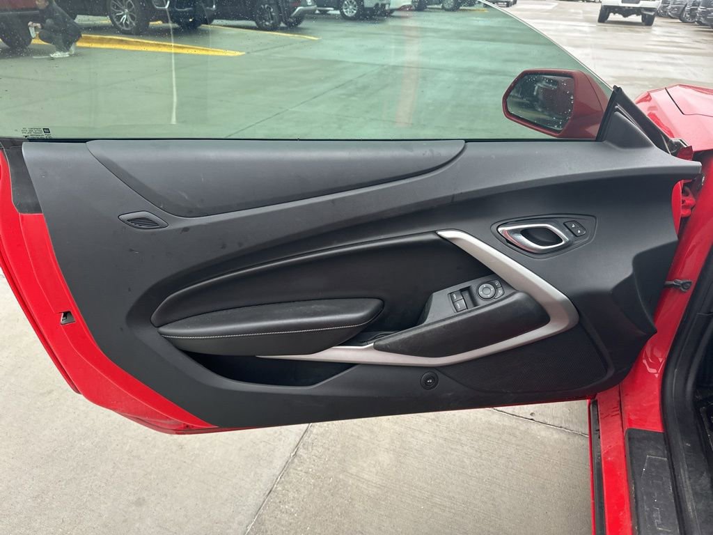 Used 2018 Chevrolet Camaro LT w/ RS Package image 44