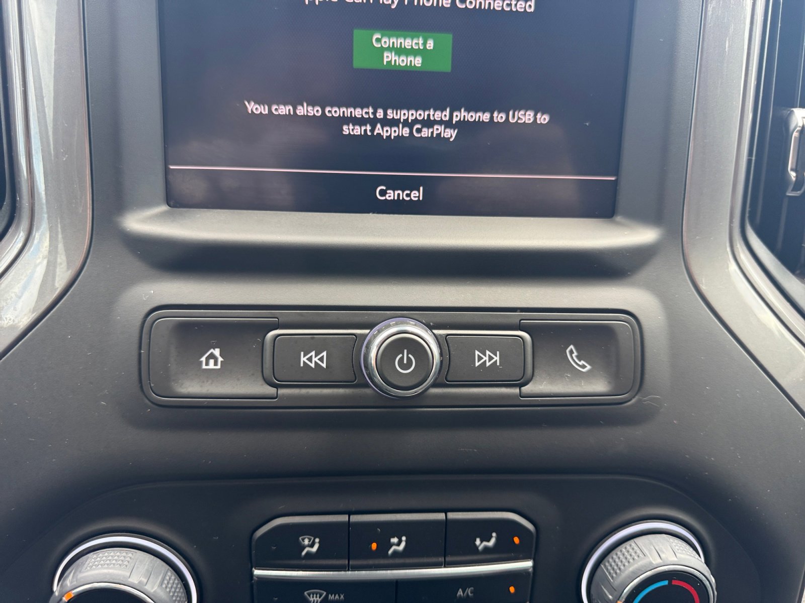 Used 2024 Chevrolet Silverado 1500 Custom w/ LPO, Dark Essentials Package image 17