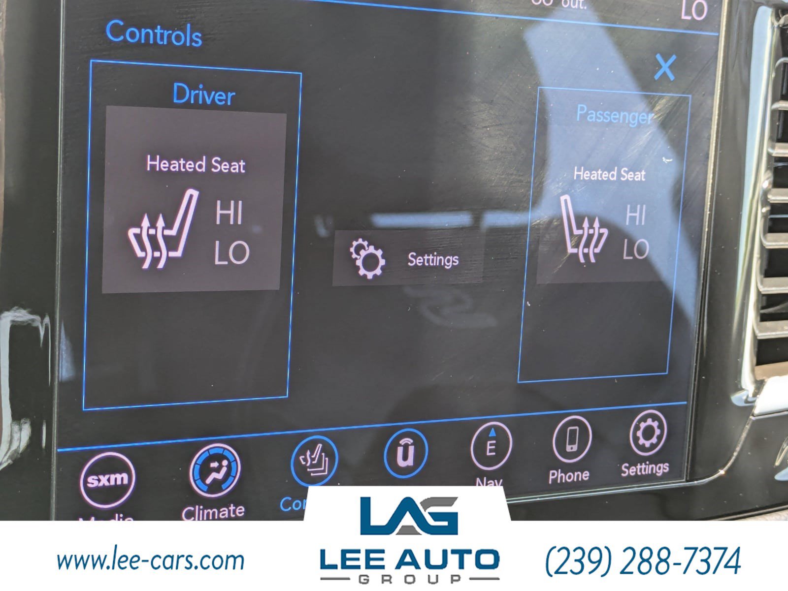 Used 2018 Chrysler Pacifica Touring-L w/ Premium Audio Group FWD image 27