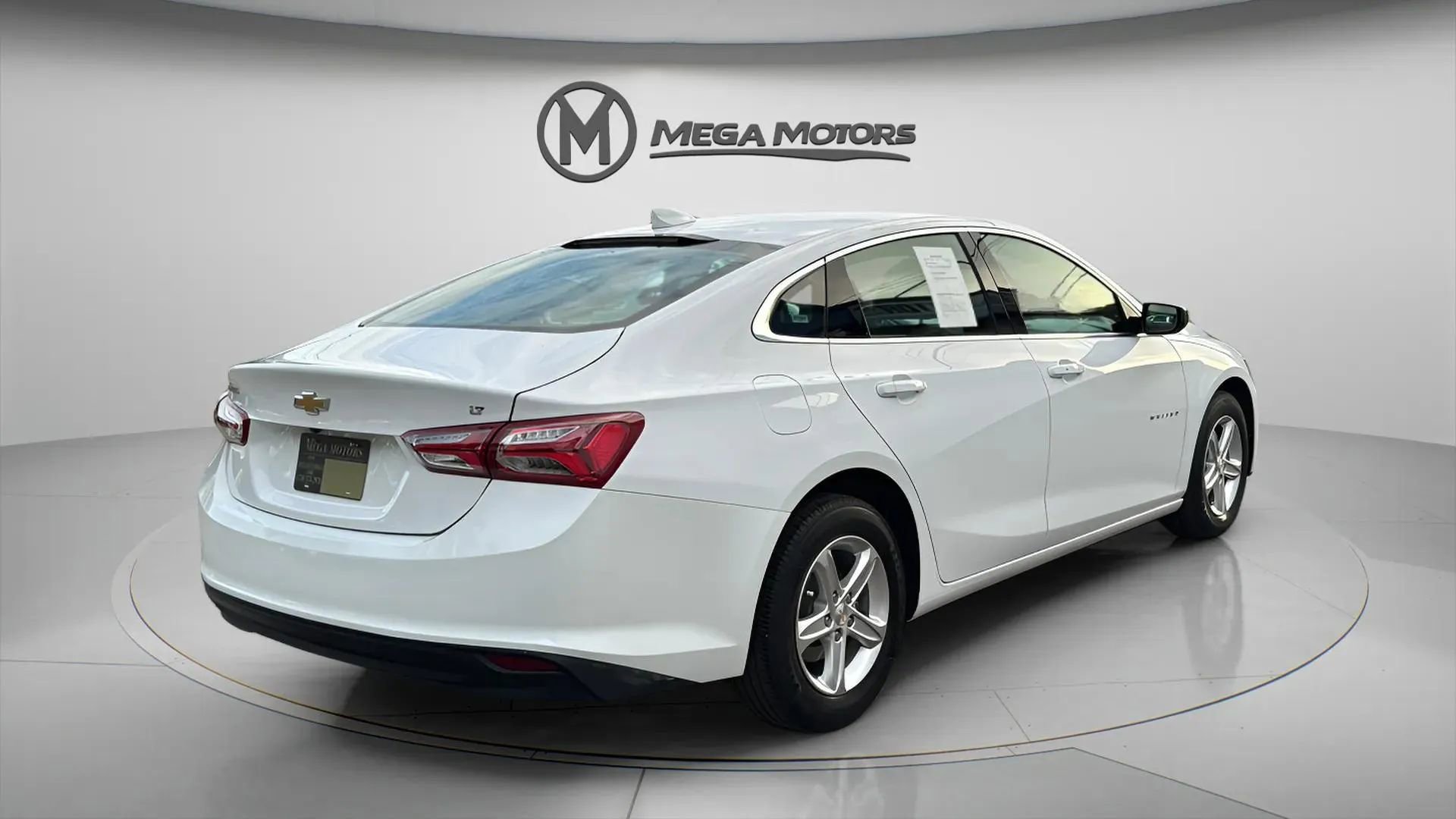 Used 2022 Chevrolet Malibu LT image 5