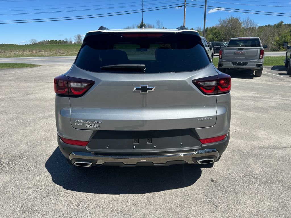 Used 2025 Chevrolet TrailBlazer ACTIV w/ Driver Confidence Package AWD/4WD image 4