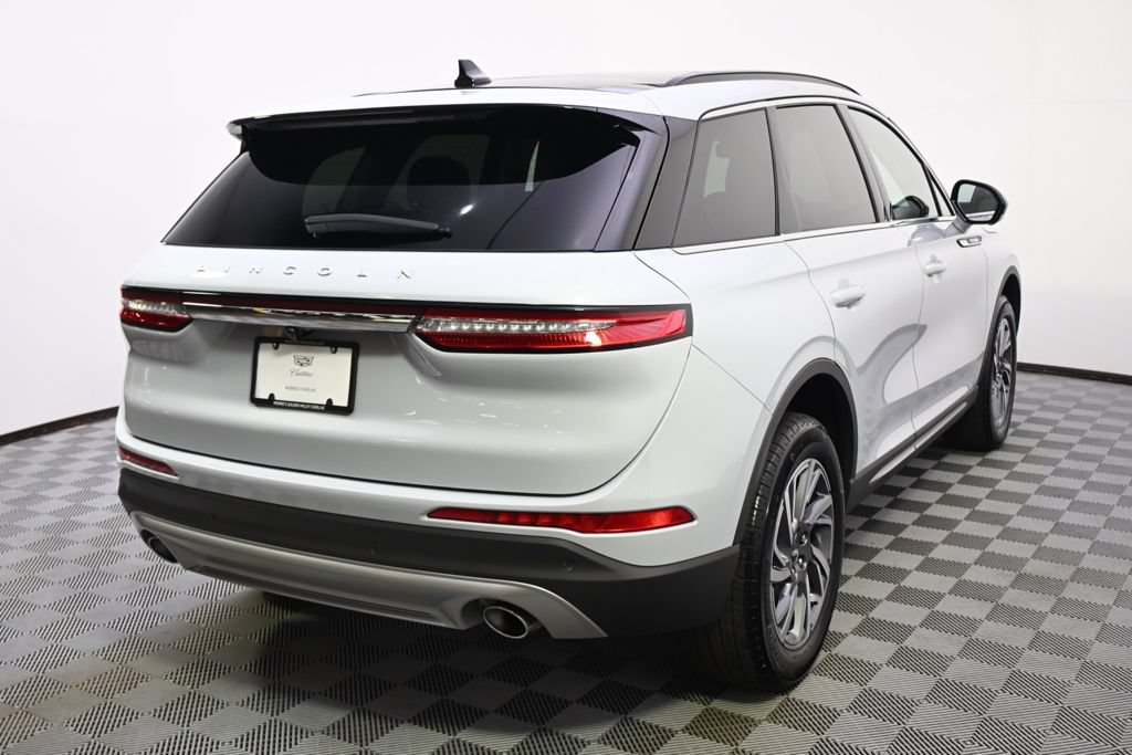 Used 2026 Lincoln Corsair Premiere AWD/4WD image 6