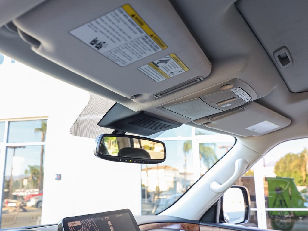 Used 2022 Nissan Armada SL w/ Captain's Chairs Package image 13