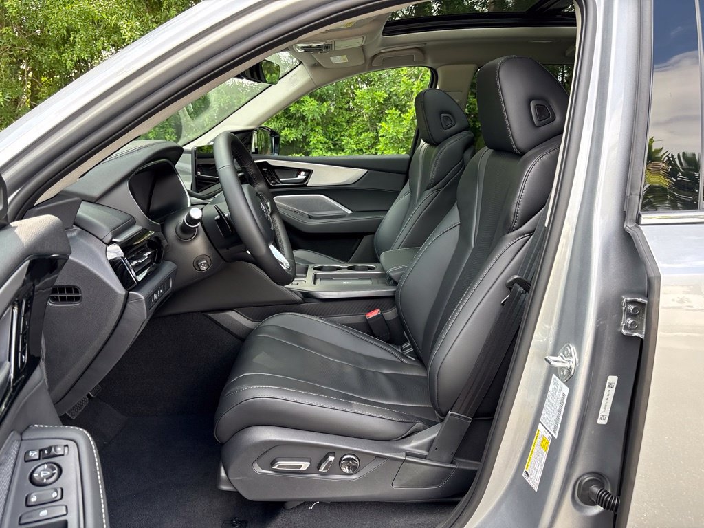 New 2026 Acura MDX w/ Technology Package FWD image 14