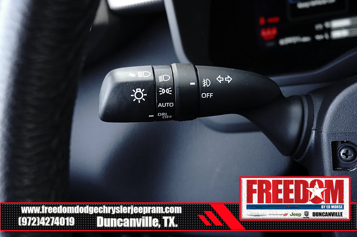 Used 2024 Toyota Tundra Limited w/ Power Package AWD/4WD image 27
