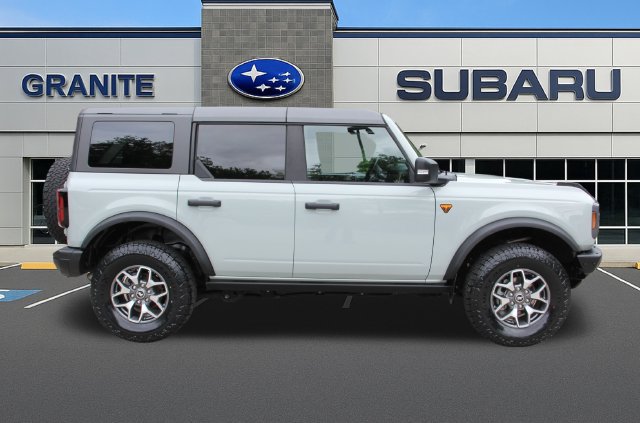 Used 2024 Ford Bronco Badlands AWD/4WD image 11