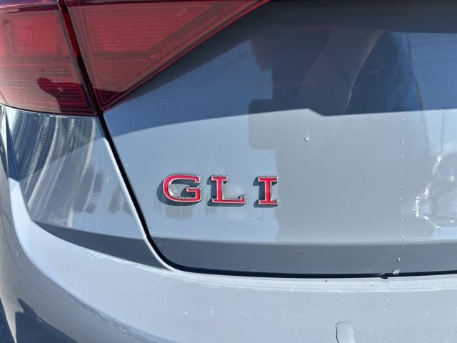 Used 2022 Volkswagen Jetta GLI Autobahn FWD image 6