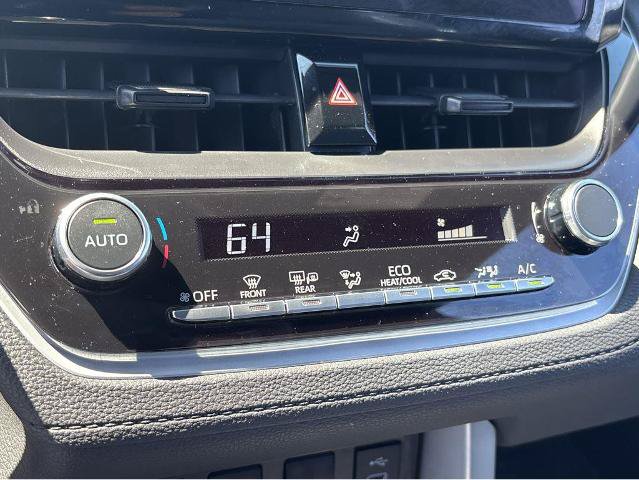 Used 2024 Toyota Corolla Cross AWD Hybrid image 28