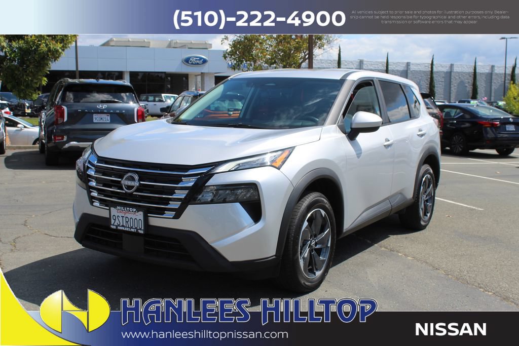 Used 2025 Nissan Rogue SV AWD/4WD image 3