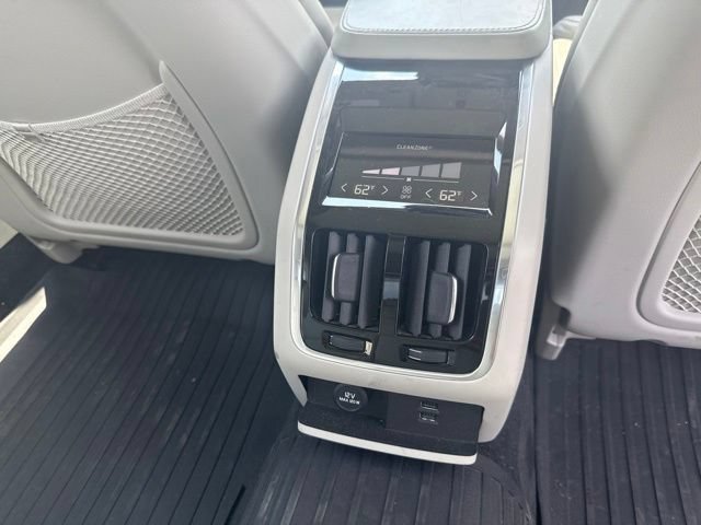 Used 2018 Volvo S90 T6 Inscription w/ Protection Package AWD/4WD image 6