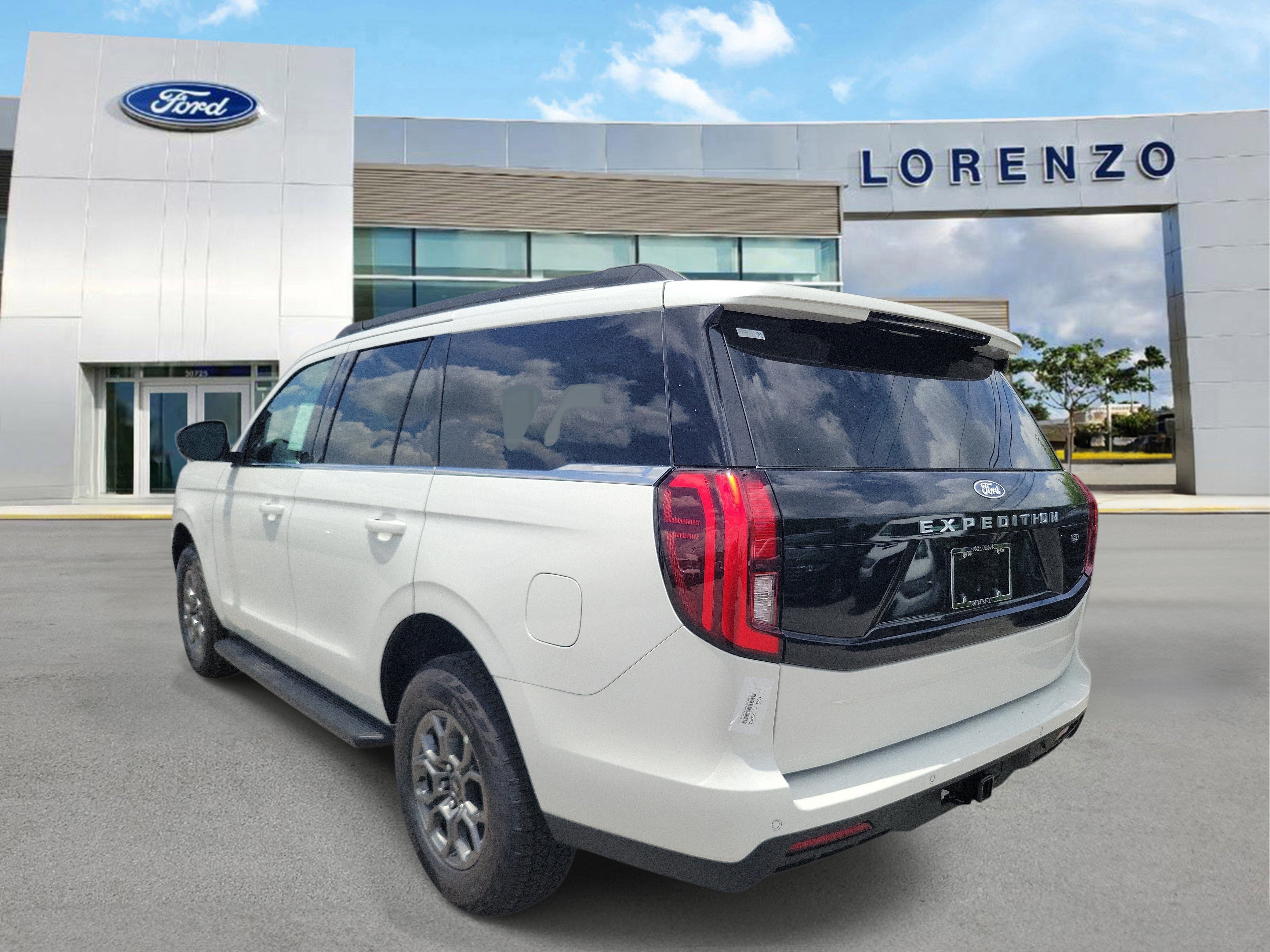 New 2027 Ford Expedition Active RWD image 6