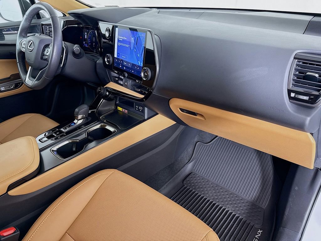 Used 2024 Lexus NX 250 FWD w/ Premium Package image 30
