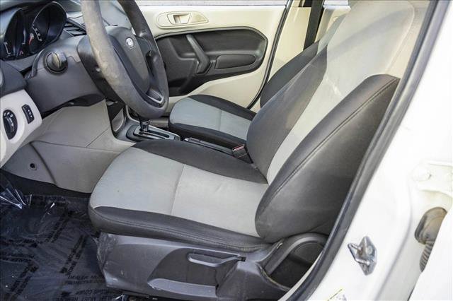 Used 2013 Ford Fiesta S image 11