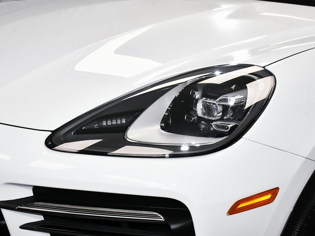 Used 2022 Porsche Cayenne Coupe image 74