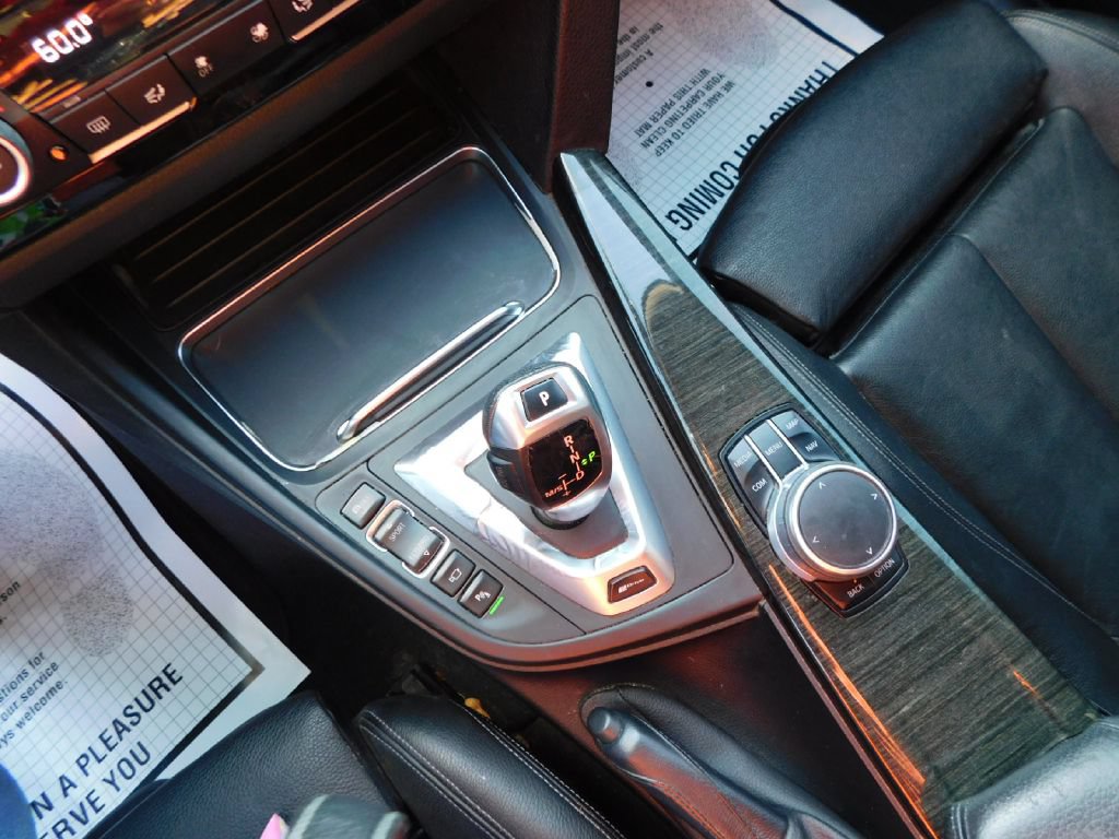 Used 2017 BMW 330e RWD image 37