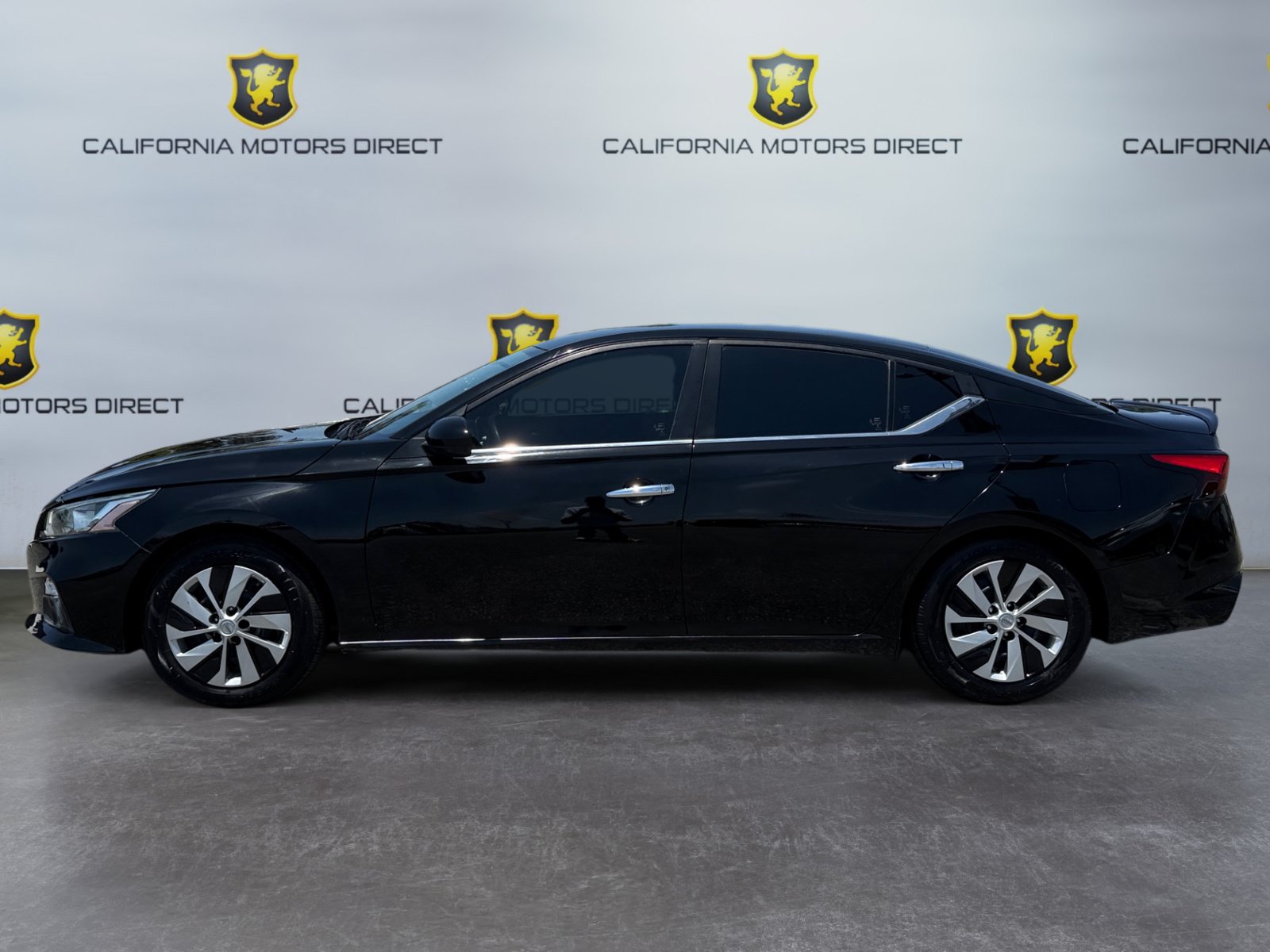 Used 2020 Nissan Altima 2.5 S FWD image 2