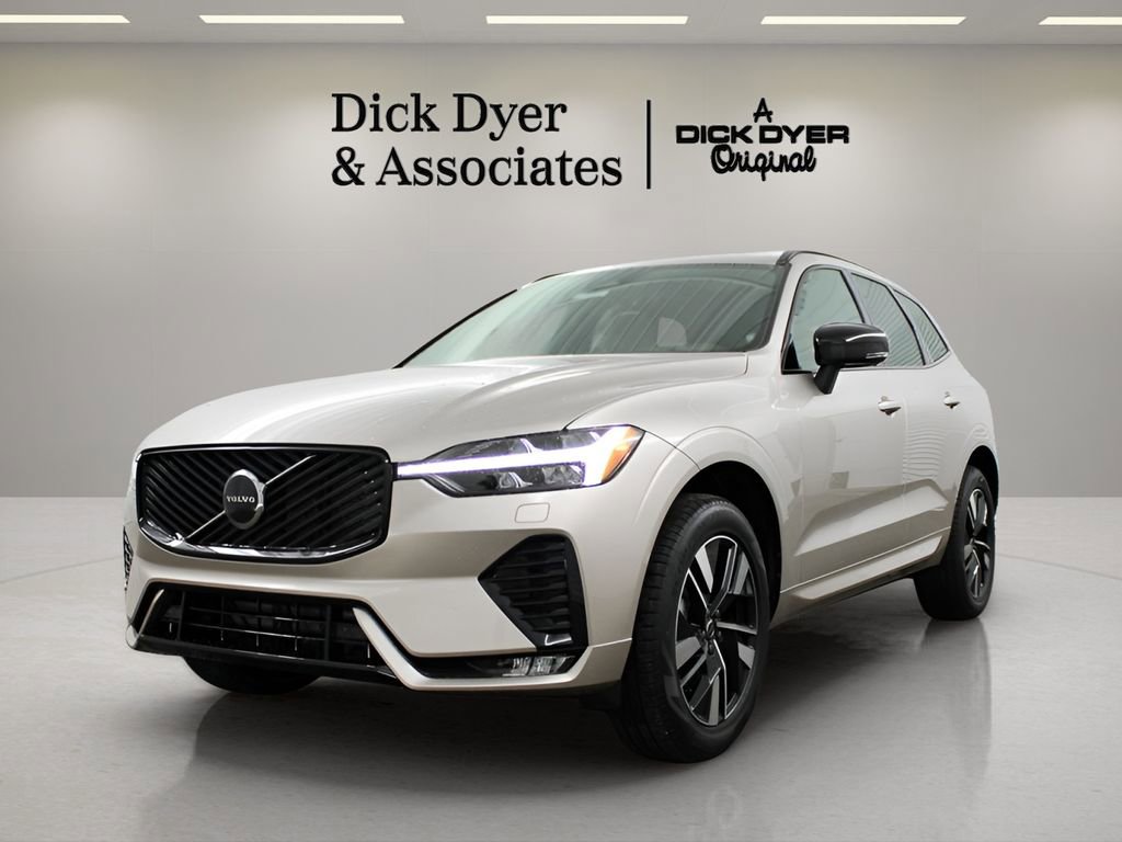 New 2026 Volvo XC60 B5 Core w/ Protection Package Premier image 6