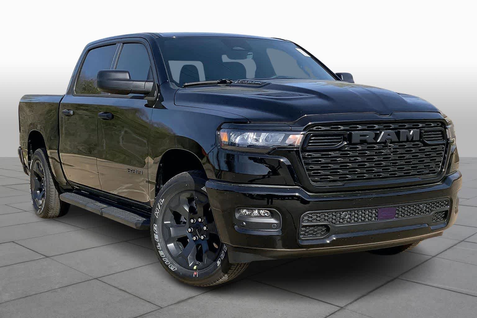 New 2026 RAM 1500 Express AWD/4WD video 2