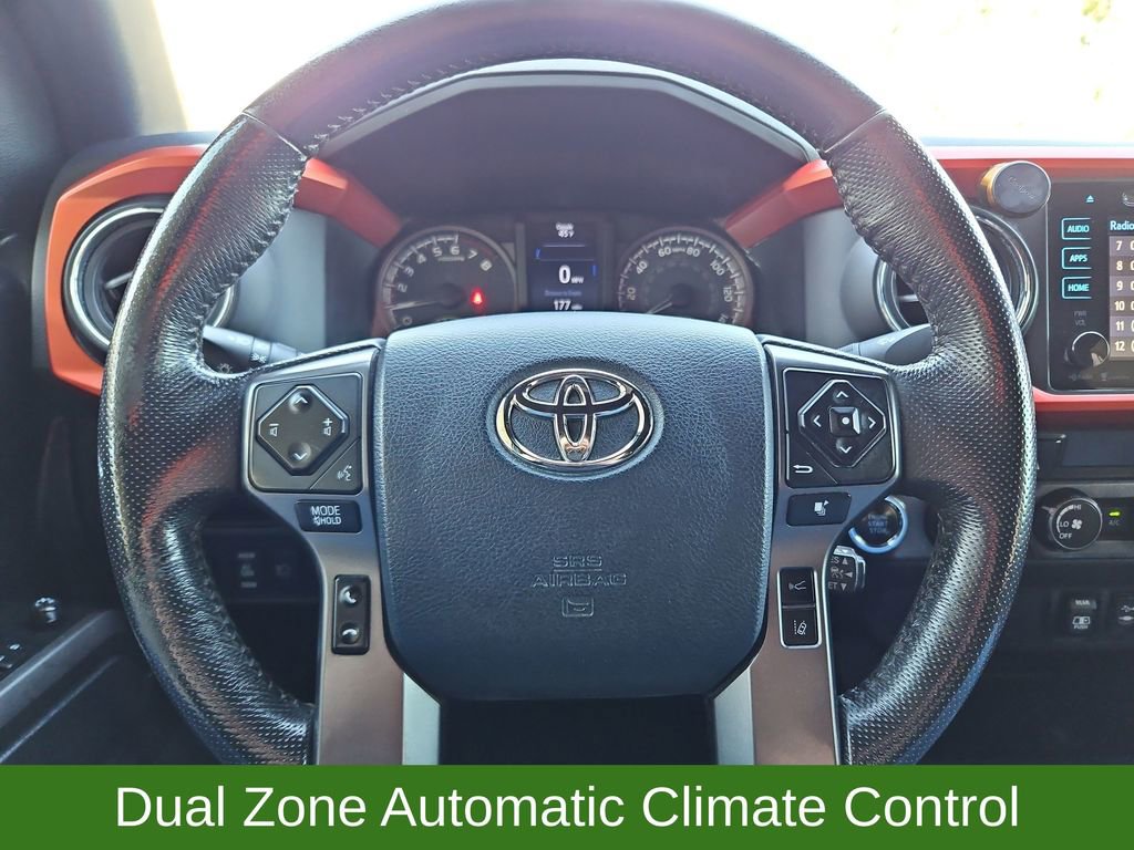 Used 2019 Toyota Tacoma TRD Sport image 10