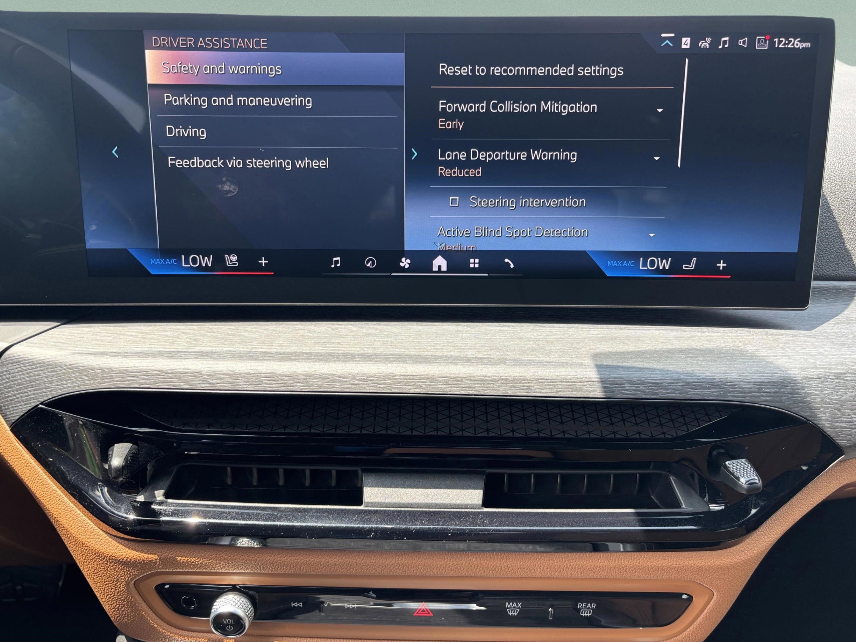 Used 2026 BMW 430i Coupe w/ M Sport Package image 17