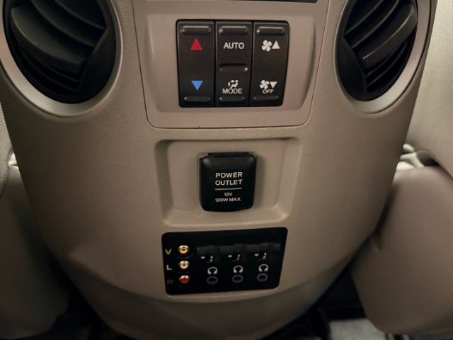 Used 2015 Honda Pilot SE image 17