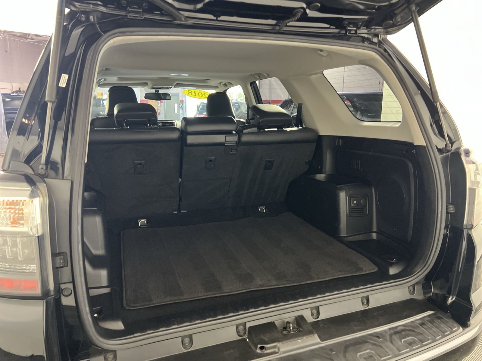 Used 2018 Toyota 4Runner Limited RWD image 25