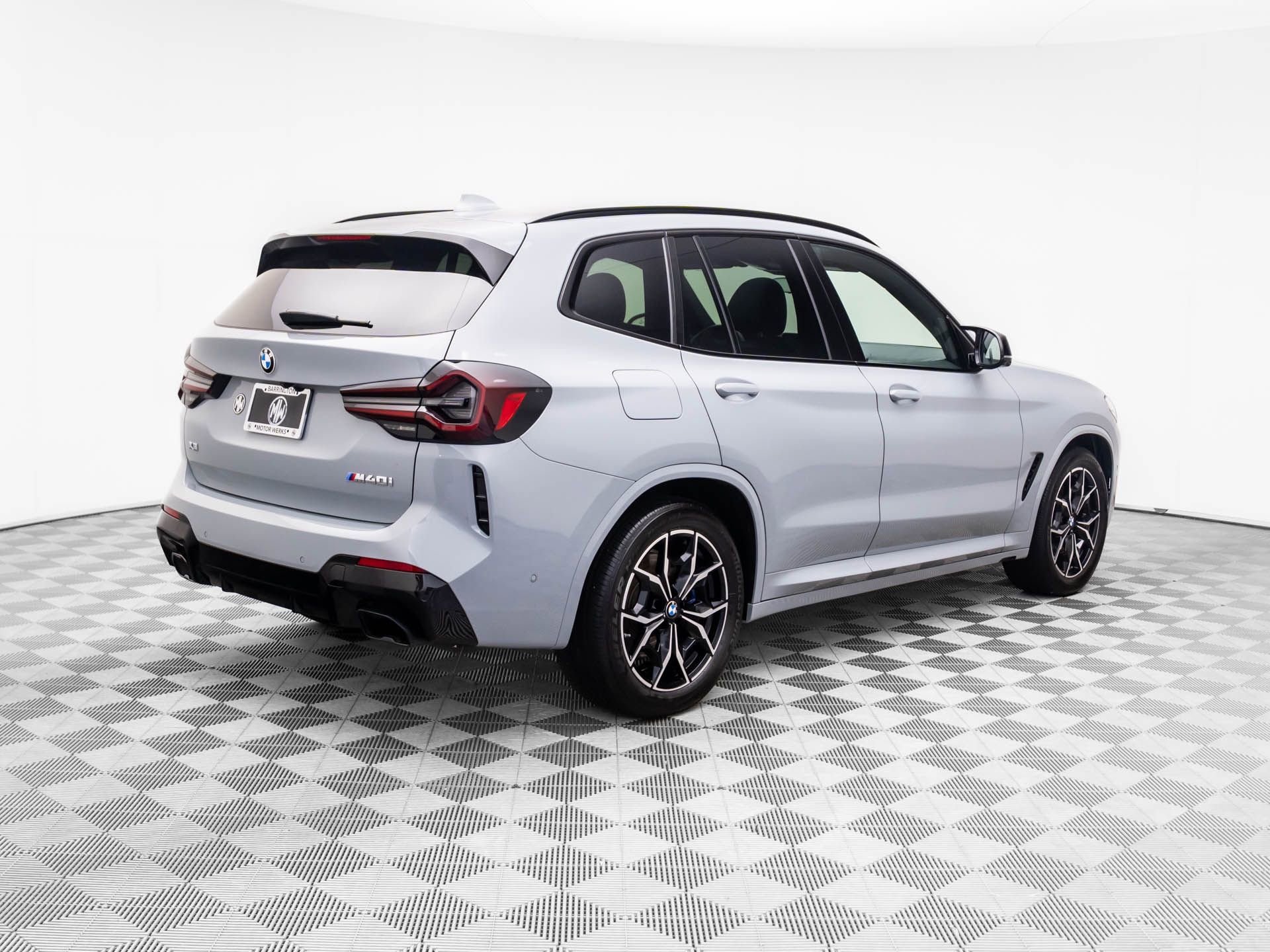 Certified 2024 BMW X3 M40i w/ Premium Package image 5