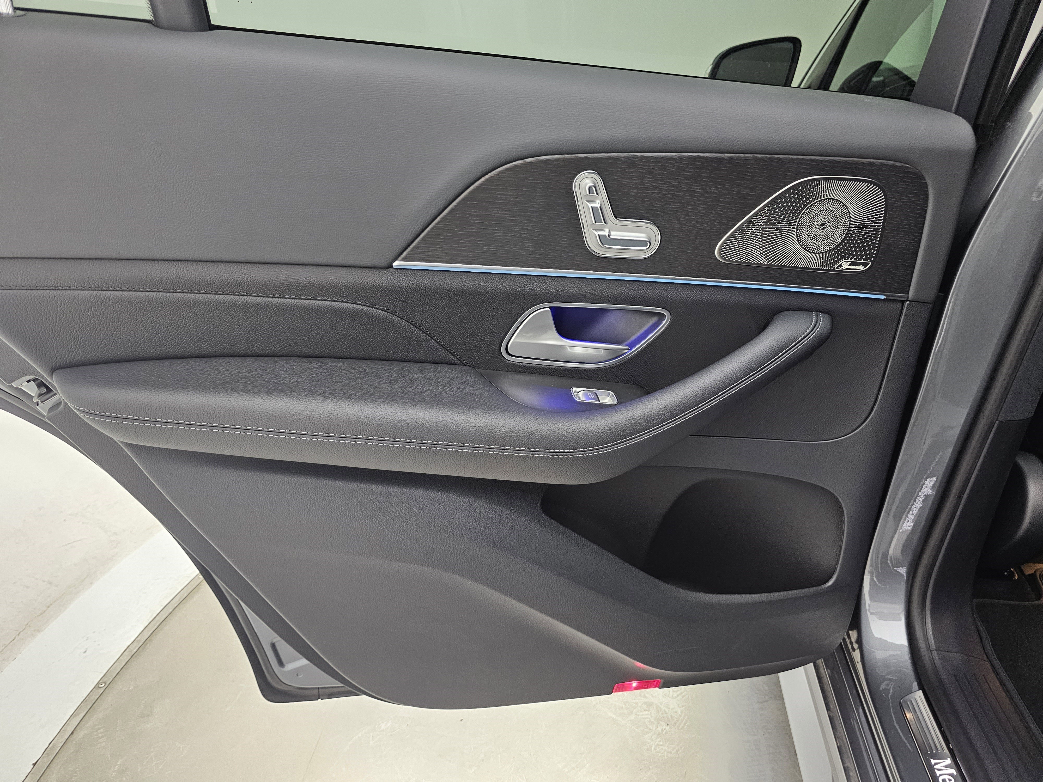 Certified 2024 Mercedes-Benz GLS 450 4MATIC image 19