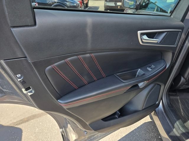 Certified 2023 Ford Edge ST-Line AWD/4WD image 40