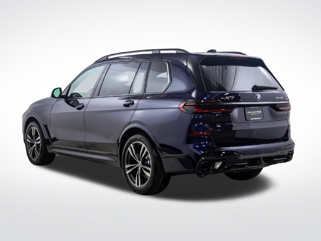 Used 2027 BMW X7 xDrive40i w/ M Sport Package AWD/4WD image 3