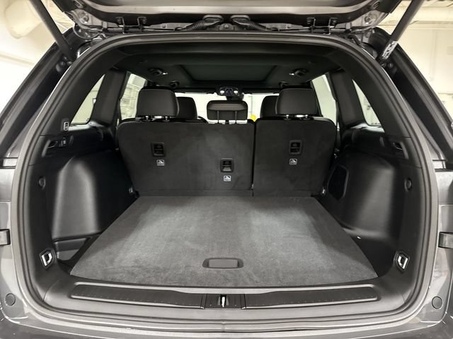 New 2026 Jeep Grand Cherokee Limited w/ Limited Altitude Package AWD/4WD image 25