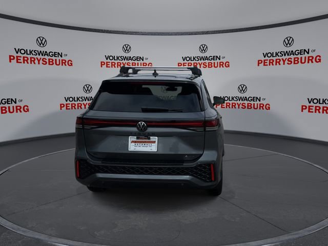 New 2026 Volkswagen Tiguan SE R-Line AWD/4WD image 7