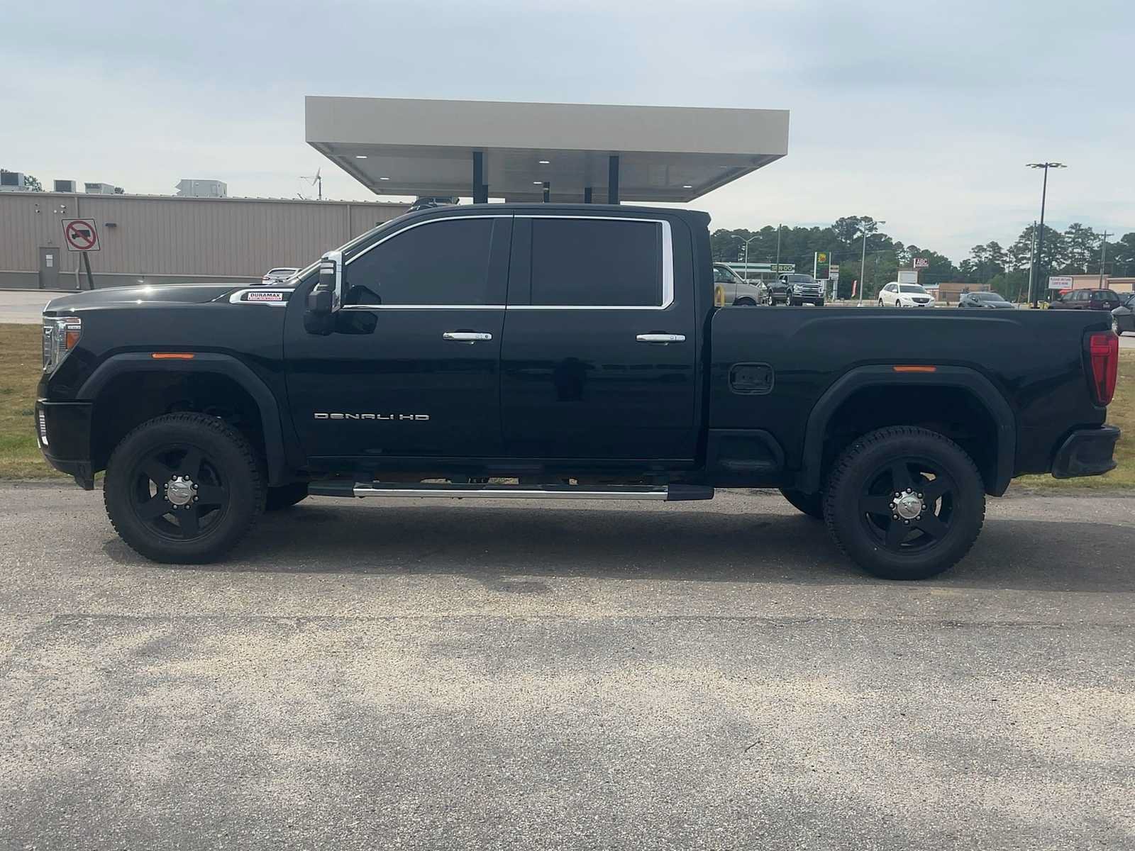 Used 2020 GMC Sierra 2500 Denali w/ Technology Package AWD/4WD image 7